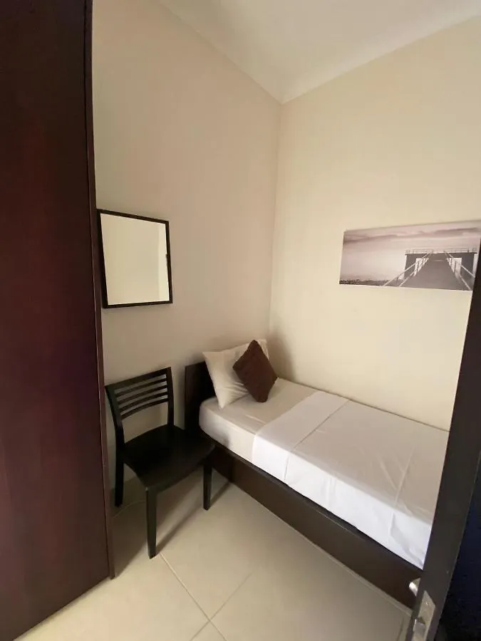 Friendly Tigne Point Apartment Sliema