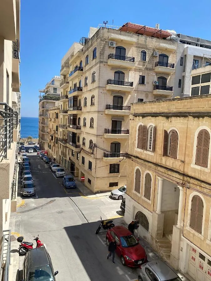 Friendly Tigne Point Apartment Sliema Malta