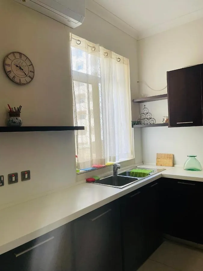 Friendly Tigne Point Apartment Sliema