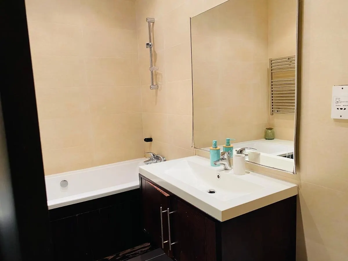 Friendly Tigne Point Apartment Sliema